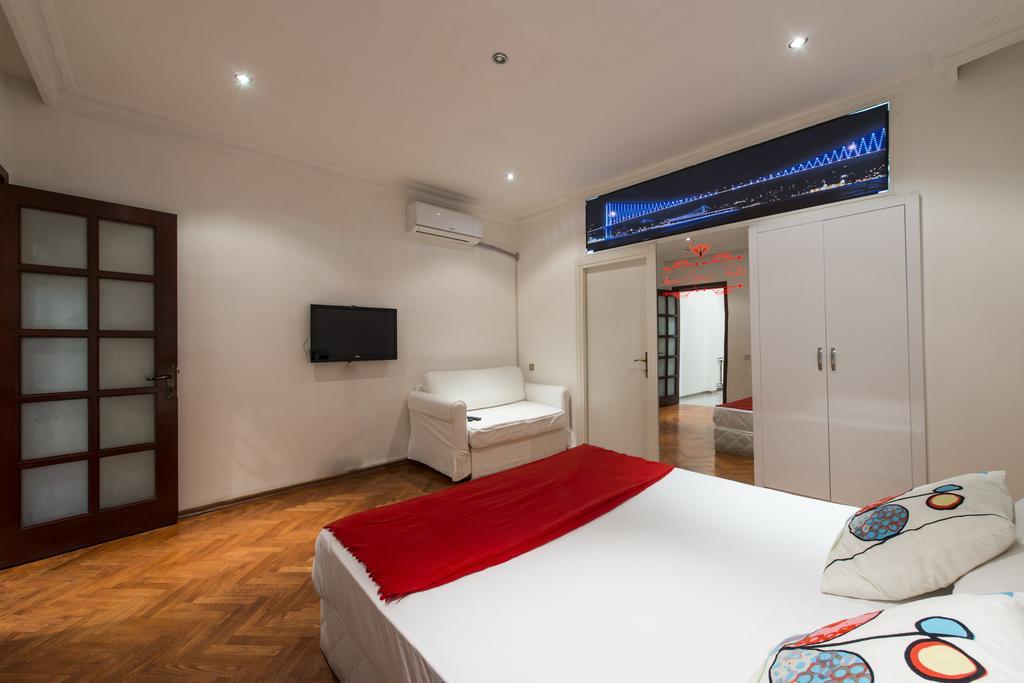 Taxim Elegance Suites Истанбул Стая снимка
